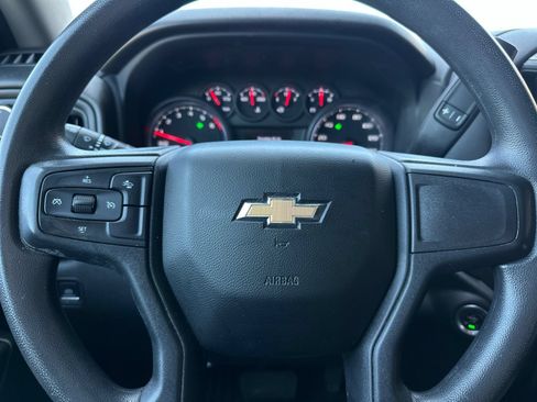 Used 2022 Chevrolet Silverado 1500 Custom AWD/4WD image 21