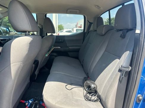 Used 2016 Toyota Tacoma SR5 w/ Towing Package RWD image 13