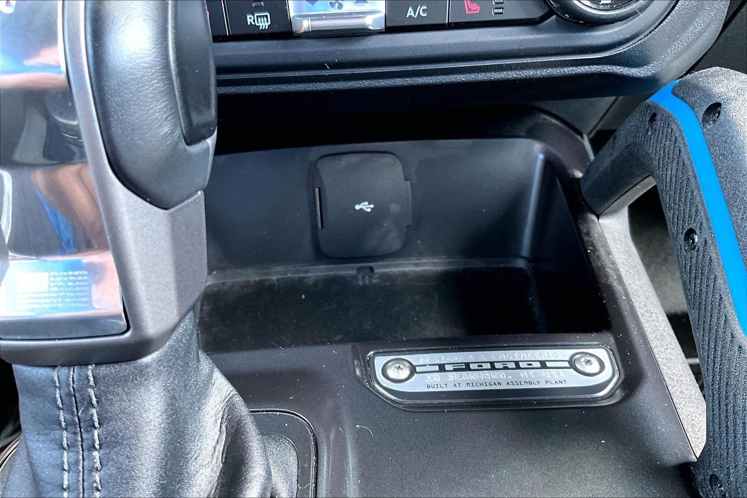 Used 2024 Ford Bronco Black Diamond AWD/4WD image 32