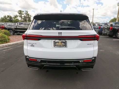 New 2026 Buick Enclave Sport Touring w/ Power Package image 8