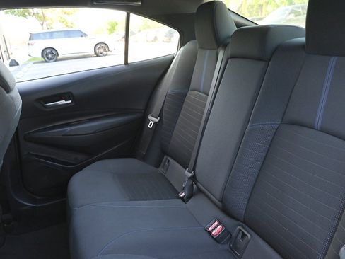 Used 2021 Toyota Corolla SE image 14