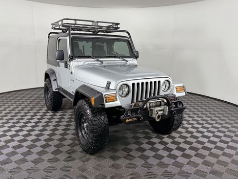 Used 2006 Jeep Wrangler X image 3