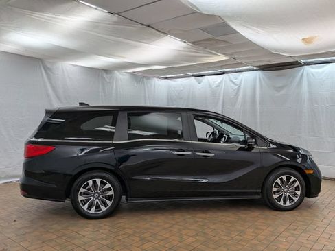 Used 2024 Honda Odyssey EX-L image 8