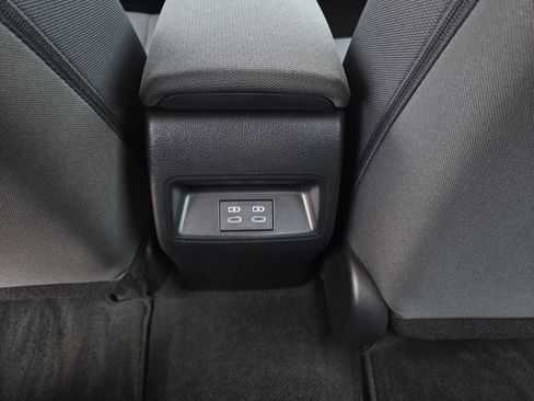 Used 2024 Toyota Corolla LE FWD image 18