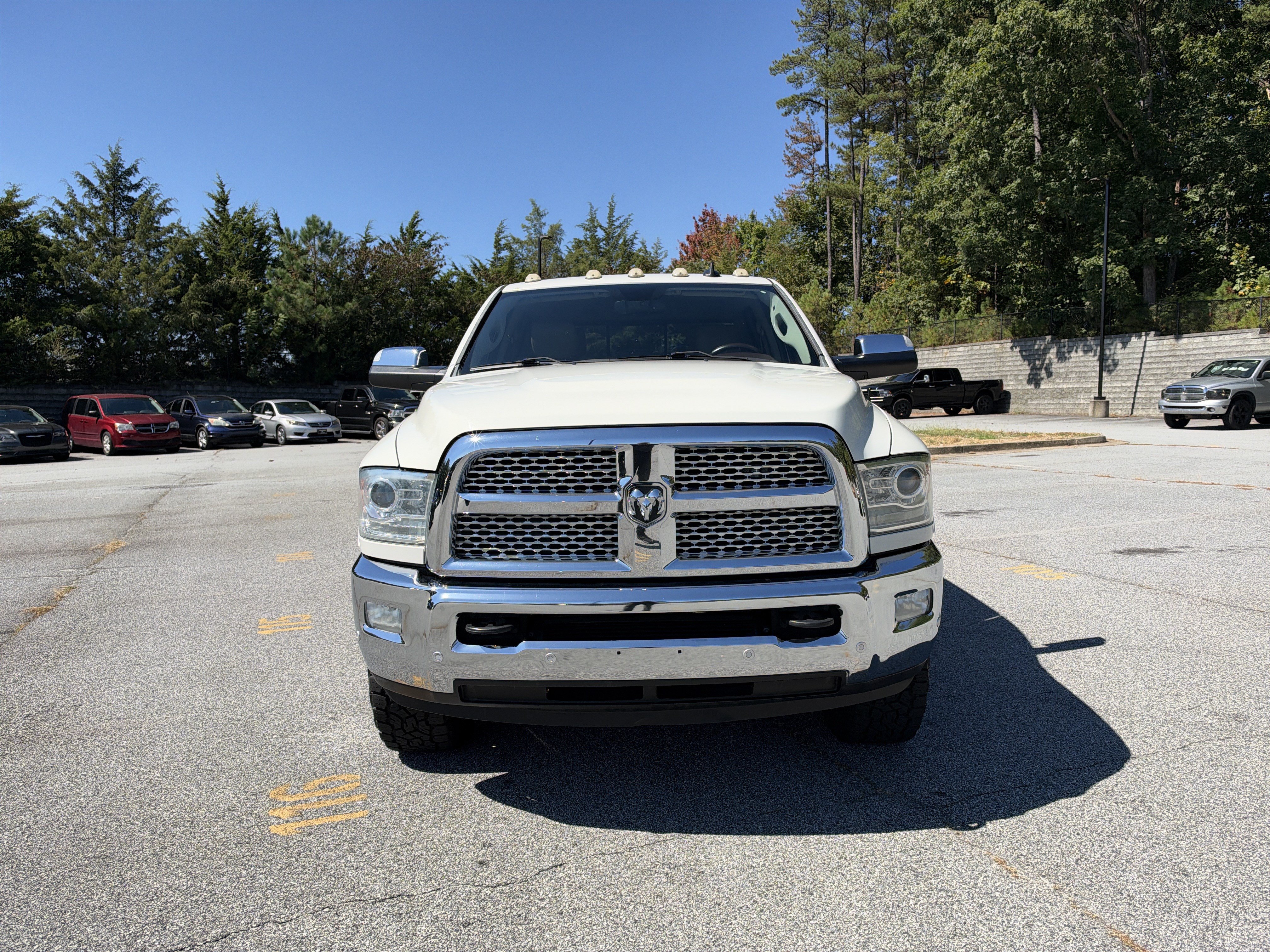 Used 2016 RAM 2500 Laramie AWD/4WD image 2