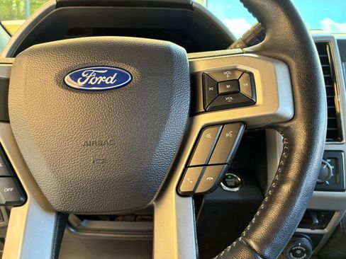 Used 2021 Ford F250 Lariat AWD/4WD image 30