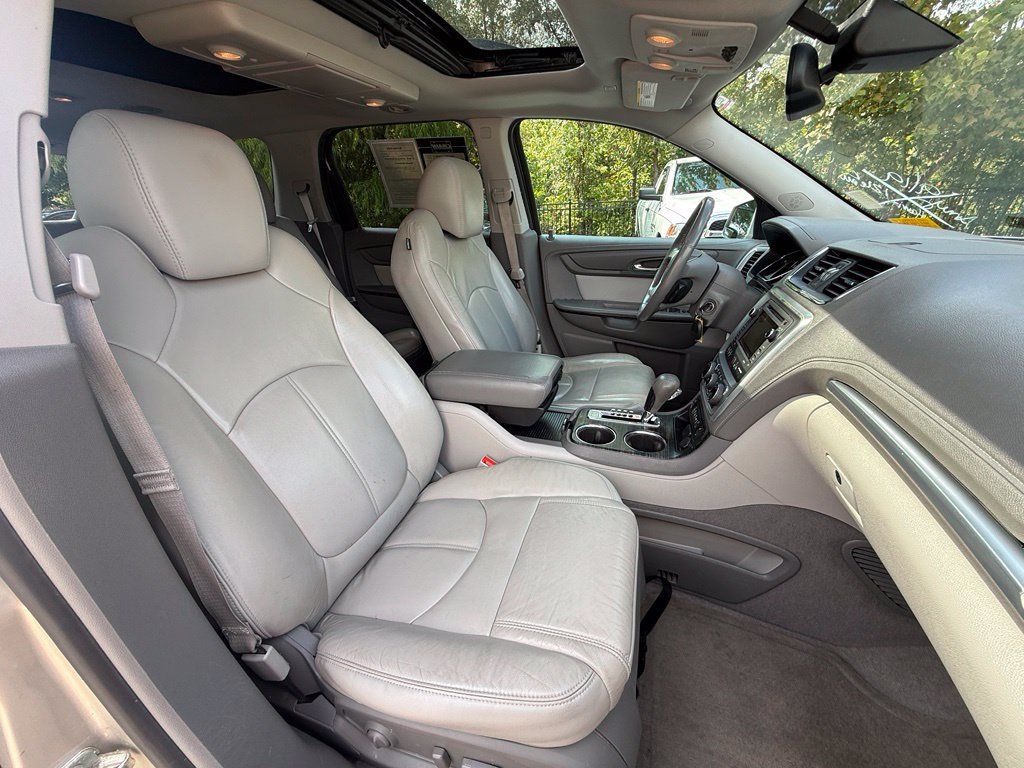 Used 2016 GMC Acadia SLT w/ Open Road Package FWD image 42