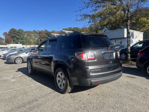Used 2014 GMC Acadia SLE image 8