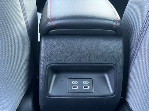 Used 2023 Toyota Corolla SE FWD image 13