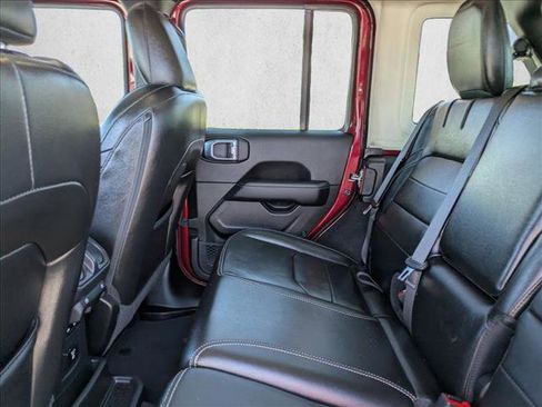 Used 2021 Jeep Wrangler Unlimited Sahara image 19
