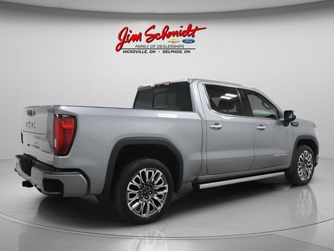 Used 2023 GMC Sierra 1500 Denali Ultimate AWD/4WD image 6