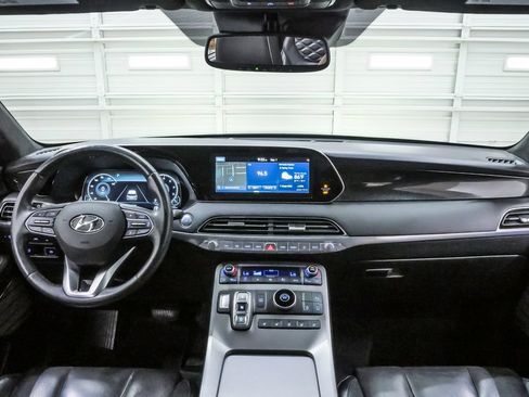 Used 2020 Hyundai Palisade Limited FWD image 18
