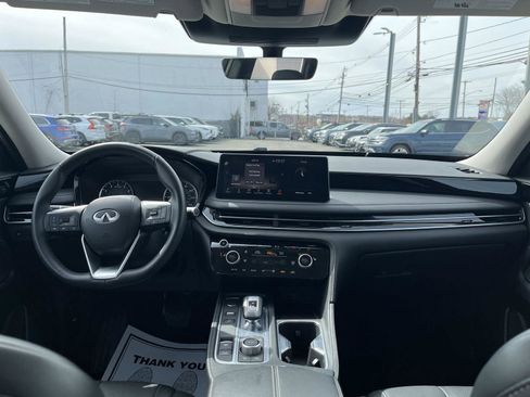 Certified 2024 INFINITI QX60 Pure image 14