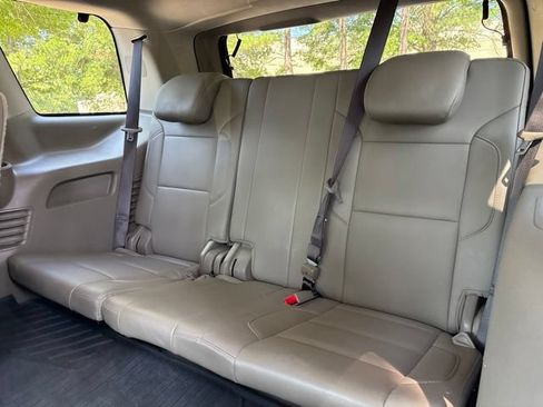 Used 2020 Chevrolet Tahoe LT AWD/4WD image 14