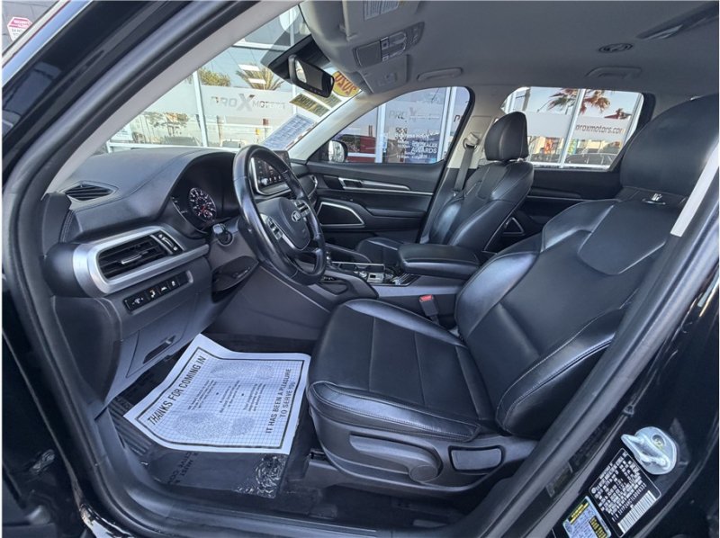Used 2020 Kia Telluride LX FWD image 15