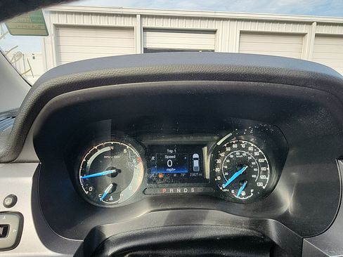 Used 2019 Ford Ranger XLT w/ Equipment Group 302A Luxury AWD/4WD image 13