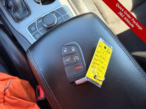 Used 2020 Jeep Grand Cherokee Altitude AWD/4WD image 29
