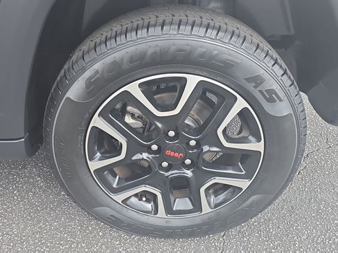 Used 2021 Jeep Compass Trailhawk image 33