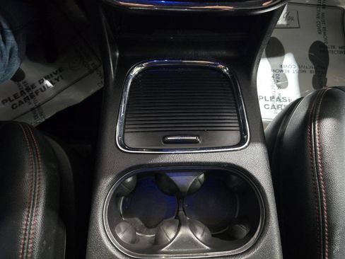 Used 2018 Dodge Grand Caravan GT FWD image 38