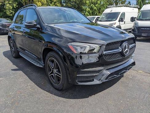 Used 2021 Mercedes-Benz GLE 450 4MATIC image 7