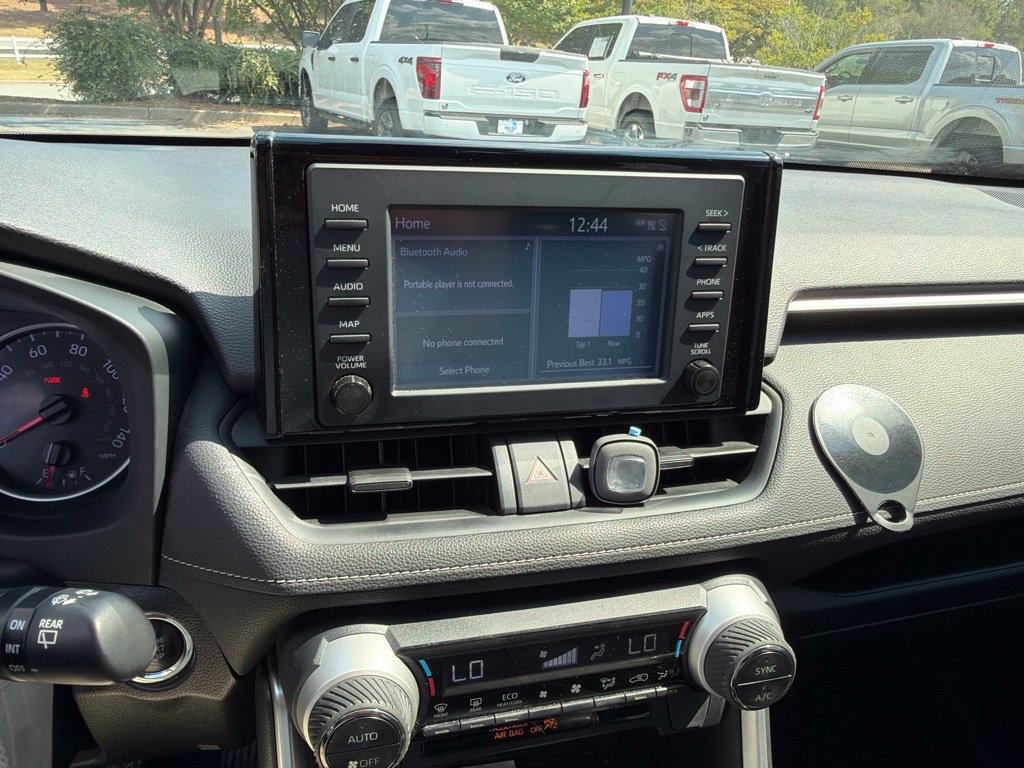 Used 2019 Toyota RAV4 XLE w/ All Weather Liner Package AWD/4WD image 2