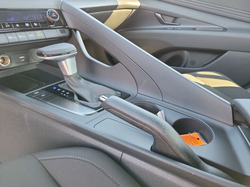 New 2026 Hyundai Elantra Sport FWD image 12