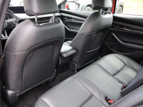 Used 2025 MAZDA MAZDA3 s FWD image 16