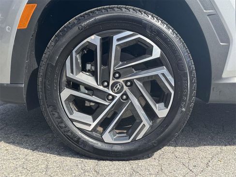 Certified 2025 Hyundai Tucson Limited image 9