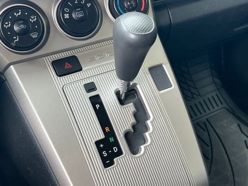 Used 2008 Scion xB FWD image 21