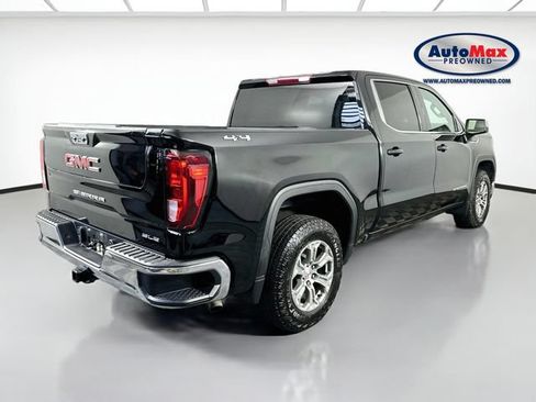 Used 2023 GMC Sierra 1500 SLE AWD/4WD image 2