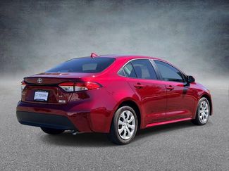 Used 2025 Toyota Corolla LE FWD video 2