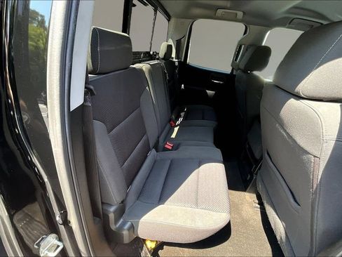 Used 2018 Chevrolet Silverado 1500 LT w/ All Star Edition AWD/4WD image 21