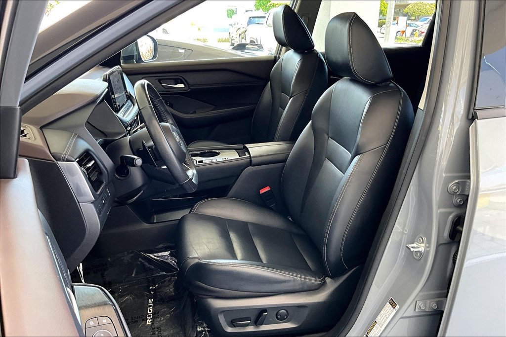 Used 2022 Nissan Rogue SL w/ SL Premium Package FWD image 21