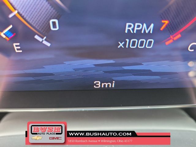 New 2026 Chevrolet Traverse RS w/ LPO, Floor Liner Package FWD image 27