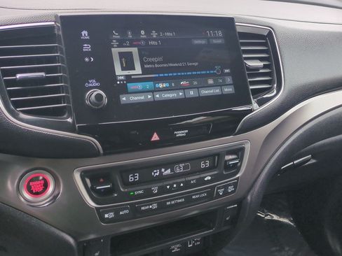 Certified 2022 Honda Pilot Special Edition image 16