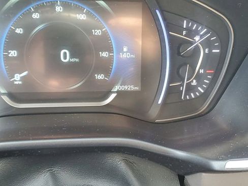 Used 2020 Hyundai Santa Fe SEL w/ Convenience Package image 28