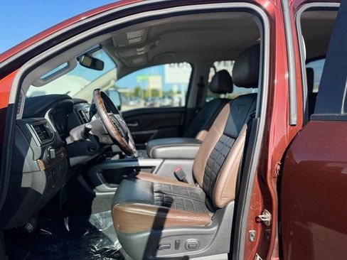 Used 2016 Nissan Titan Platinum Reserve AWD/4WD image 18