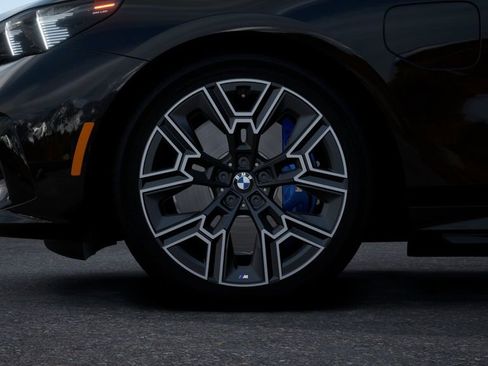 New 2027 BMW 550e xDrive image 7