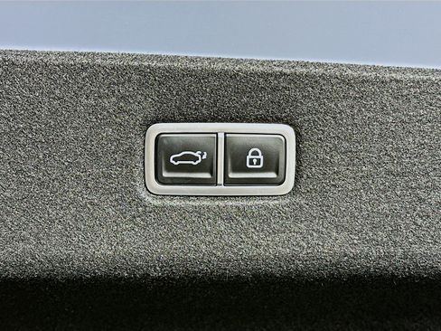 Used 2024 Hyundai Ioniq 6 SEL image 30