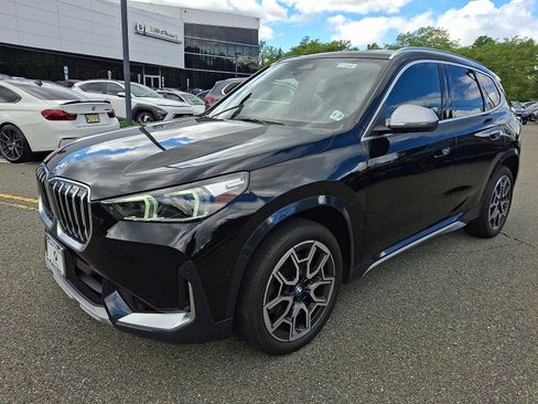 Used 2023 BMW X1 xDrive28i w/ Convenience Package AWD/4WD image 3