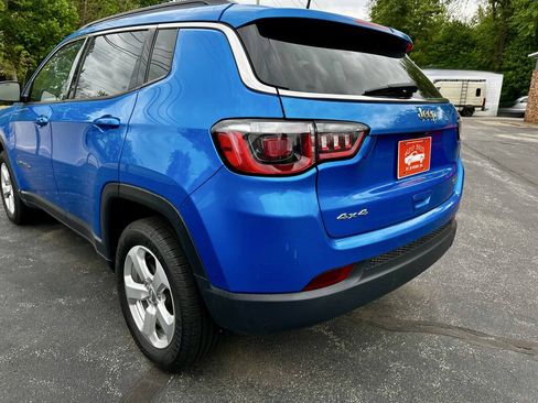 Used 2020 Jeep Compass Latitude w/ Popular Equipment Group AWD/4WD image 8