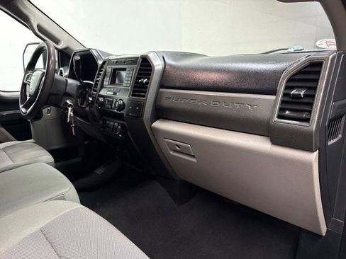 Used 2021 Ford F250 XL w/ STX Appearance Package image 20