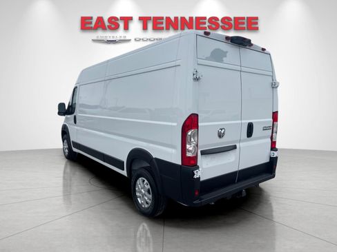 New 2026 RAM ProMaster 2500 w/ Quick Order Package 22G SLT image 5