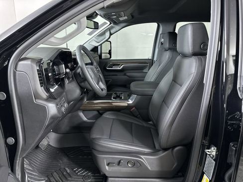 New 2026 Chevrolet Silverado 2500 LT w/ Trail Boss Package AWD/4WD image 19