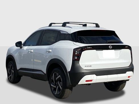 New 2026 Nissan Kicks SV FWD image 2