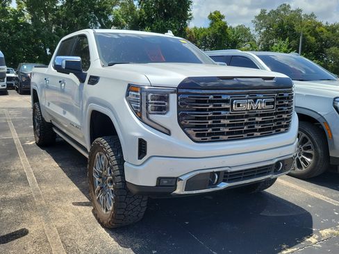 Used 2025 GMC Sierra 1500 Denali Ultimate AWD/4WD image 6
