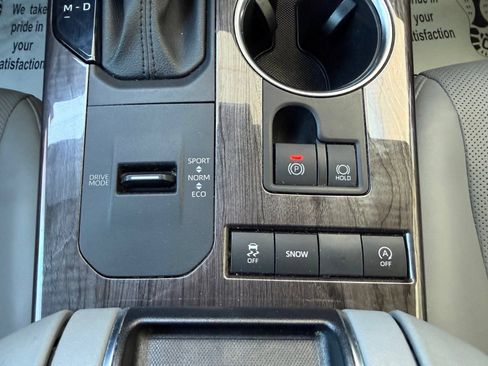 Used 2021 Toyota Highlander Platinum FWD image 29