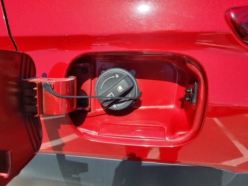 Used 2021 Hyundai Kona Ultimate AWD/4WD image 40