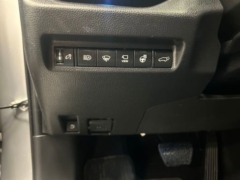 Certified 2022 Toyota RAV4 XSE image 36