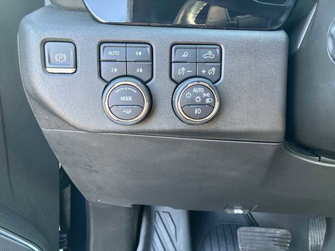 Used 2023 Chevrolet Silverado 1500 High Country w/ LPO, Dark Essentials Package image 18